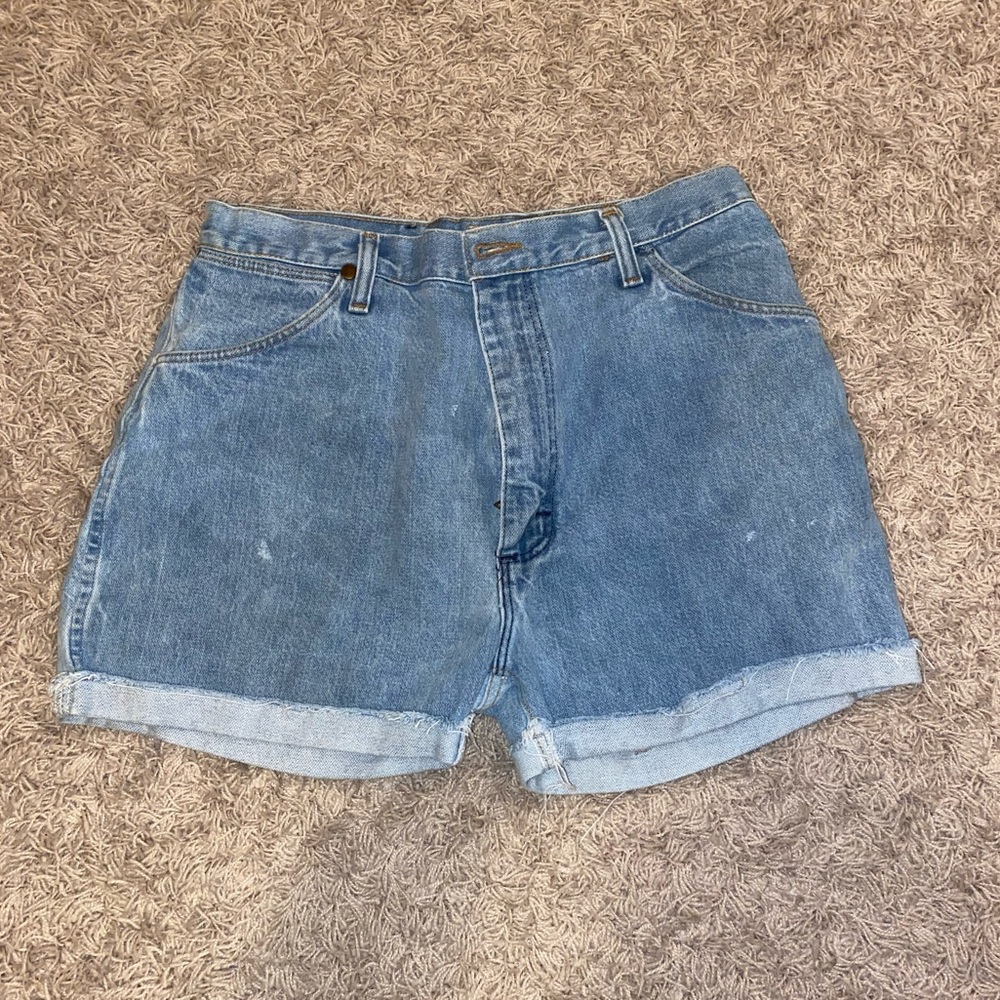 Urban Renewal Vintage Wrangler jean shorts, Size Medium